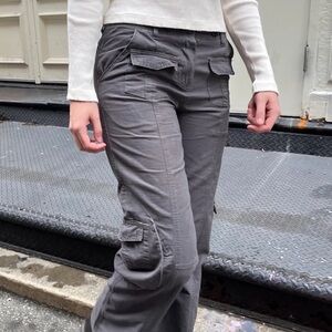 Brandy Melville Kim cargo pants
